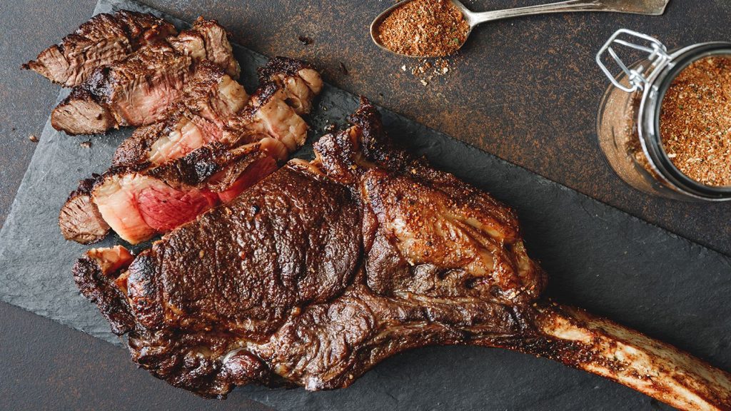 Chọn bò beefsteak cho tiệc đông người