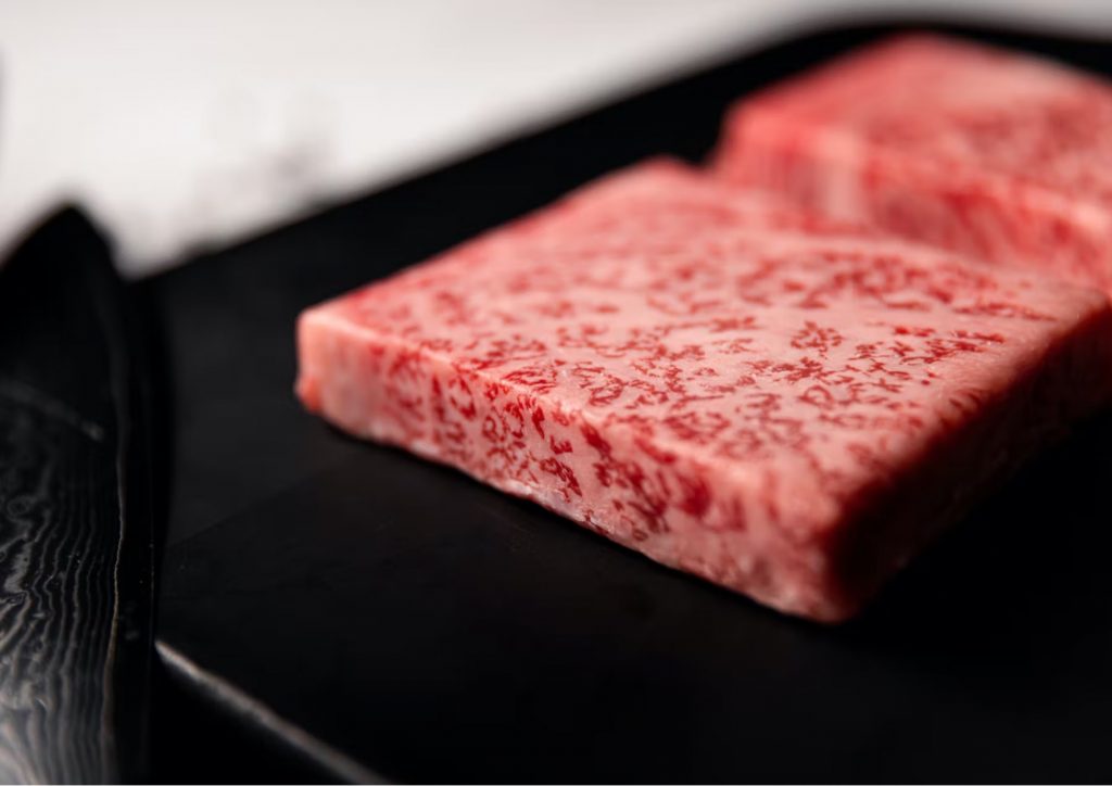 Khám phá sự khác biệt giữa bò Wagyu và bò Kobe