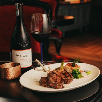 Kết hợp món ăn cùng rượu vang