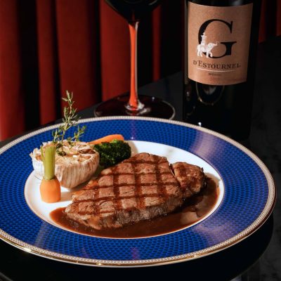 Thưởng thức thịt bò wagyu Kamichiku tại nhà hàng cao cấp như GU Bistronomy